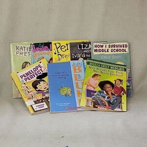 8 assorted paperback books for the young reader